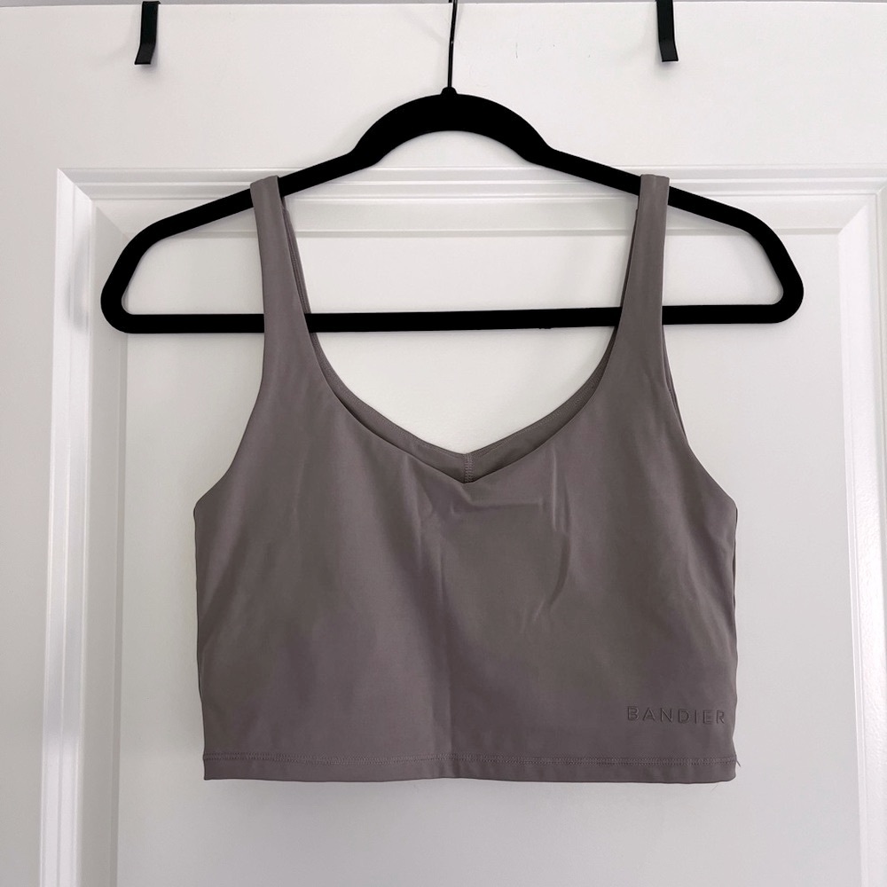 Bandier V Tempo Gray Crop Bra